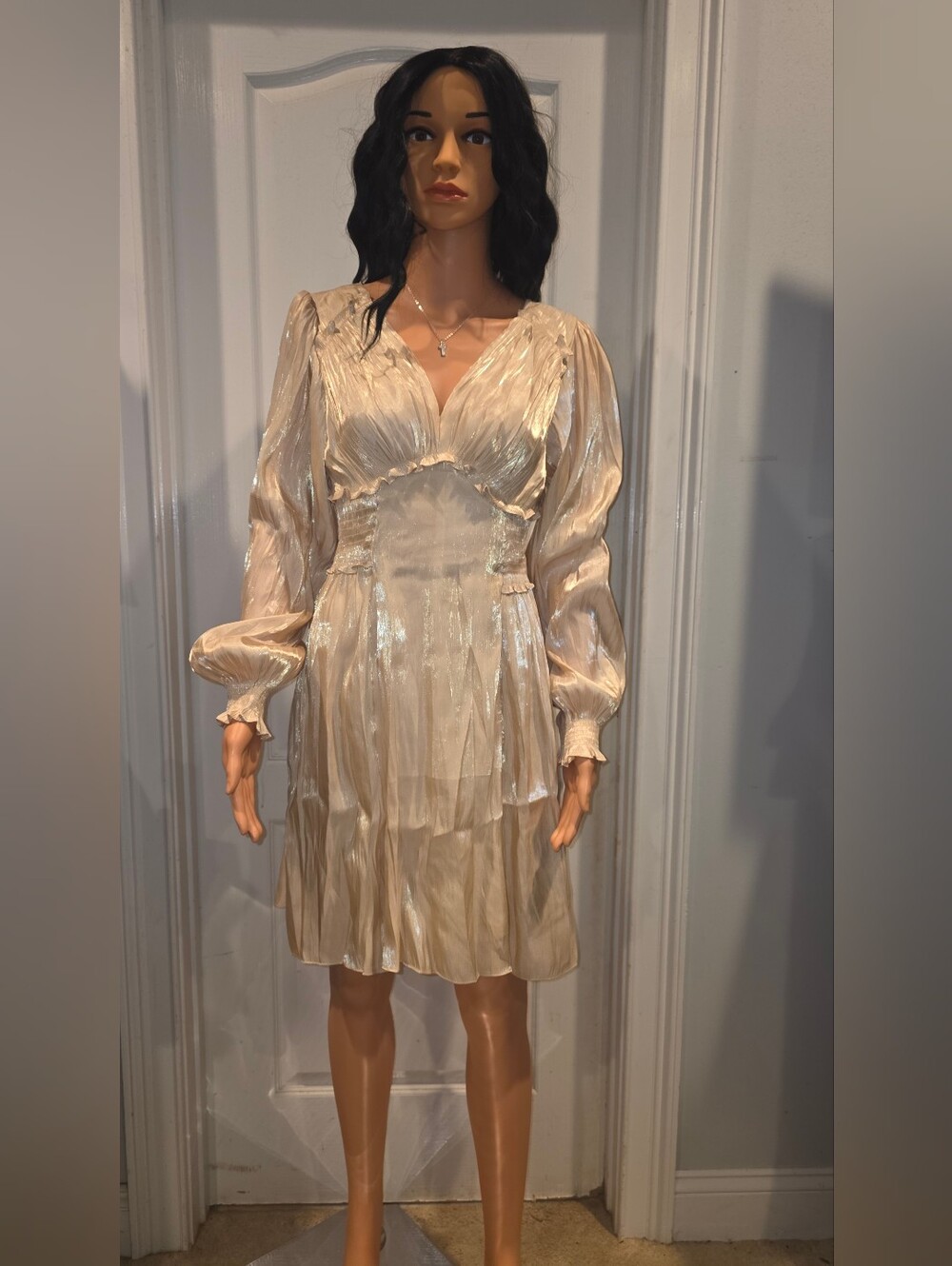 Shimmery Cream V-Neck Long Sleeve Dress